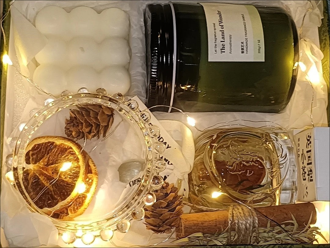 Luxury Black & Gold Aromatherapy Gift Set - Timeless Elegance for Your Space